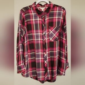 Plaid Button-Up Shirt